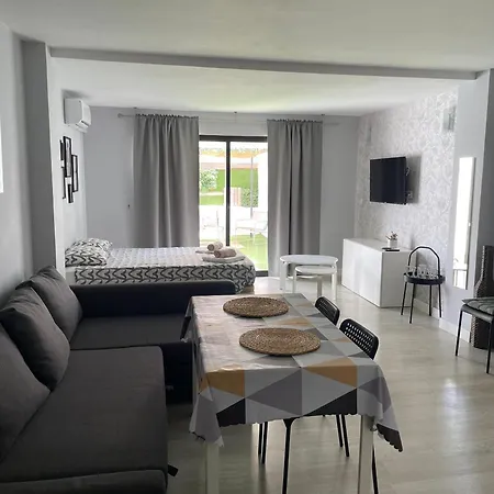 El Pinar Con Jardin Privado Appartement Torremolinos