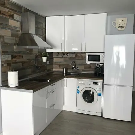 Estudio Moderno Con Jardin Privado *